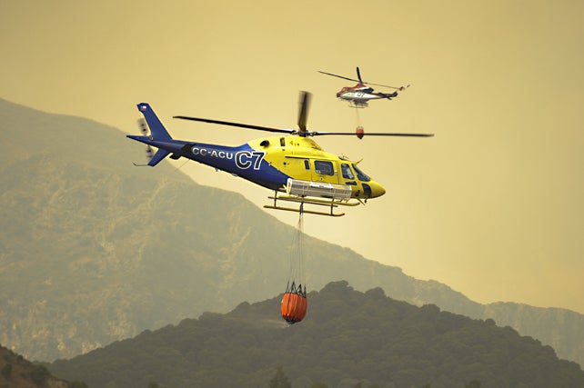 El Infoca advierte de que este verano hay más riesgo de incendio en la Costa del Sol que otros años El Infoca advierte de que este verano hay más riesgo de incendio en la Costa del Sol que otros años