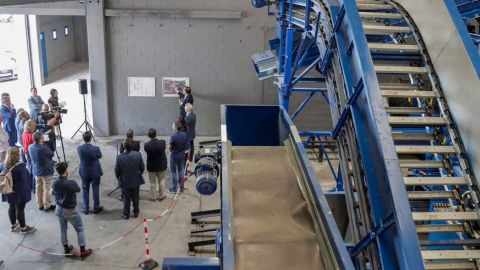 Nueva planta de reciclaje de envases en Legazpi. 