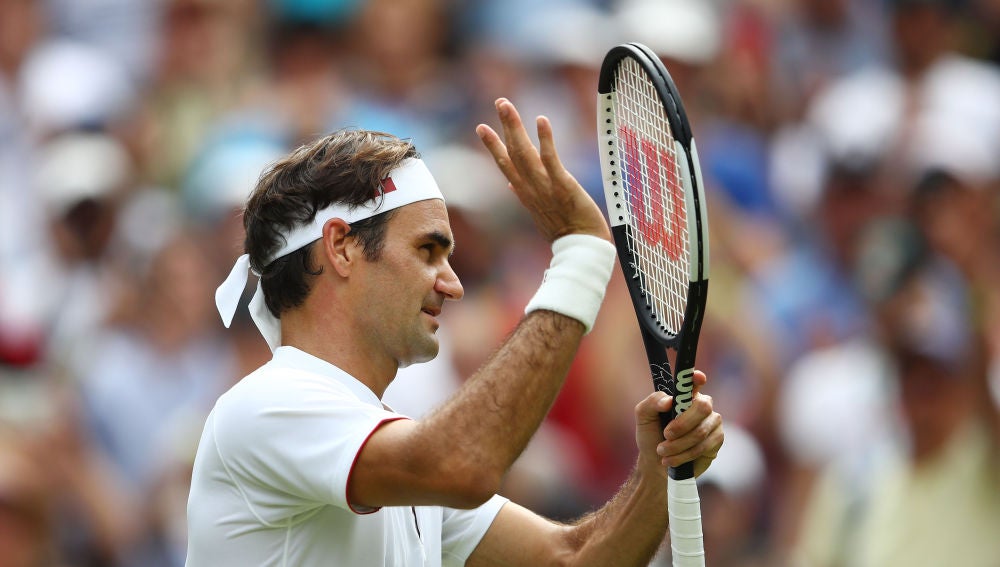 Federer celebrando su victoria 