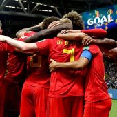 Bélgica celebra el primer gol ante Brasil