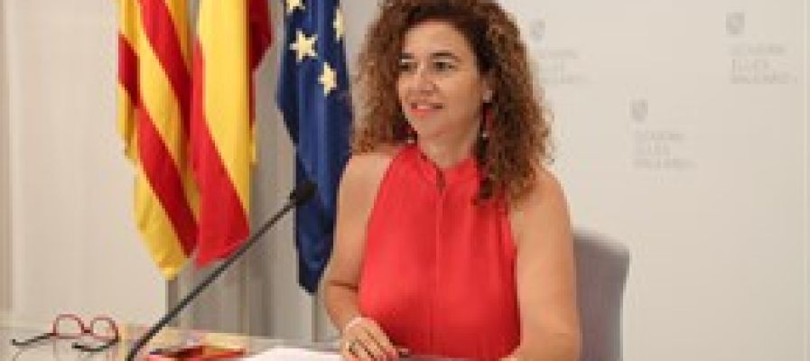 Pilar Costa, portavoz del ejecutivo Pilar Costa, portavoz del ejecutivo