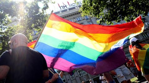 Madrid se ti&ntilde;e de arcoiris por el Orgullo LGTBI.