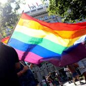 Madrid se tiñe de arcoiris por el Orgullo LGTBI.