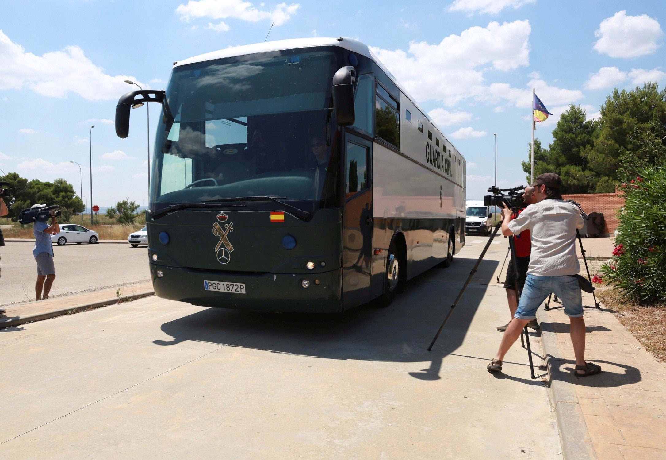 Turull, Forn y Rull ingresan en Lledoners y se completa el traslado de presos Turull, Forn y Rull ingresan en Lledoners y se completa el traslado de presos