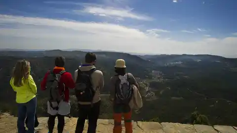 Senderistas en Lucena Senderistas en Lucena