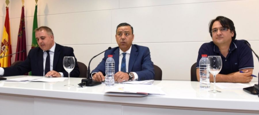 Óscar Castro Reino: “Se debe perseguir a los culpables para que respondan patrimonialmente ante los afectados” Óscar Castro Reino: “Se debe perseguir a los culpables para que respondan patrimonialmente ante los afectados”