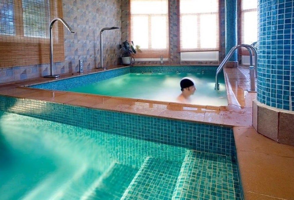 Los pensionistas extremeños disponen de 4.666 plazas en el Programa de Termalismo Los pensionistas extremeños disponen de 4.666 plazas en el Programa de Termalismo