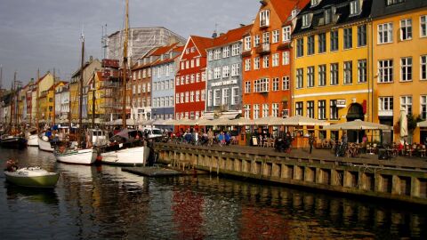 Estas son las ciudades m&aacute;s sonrientes del mundo