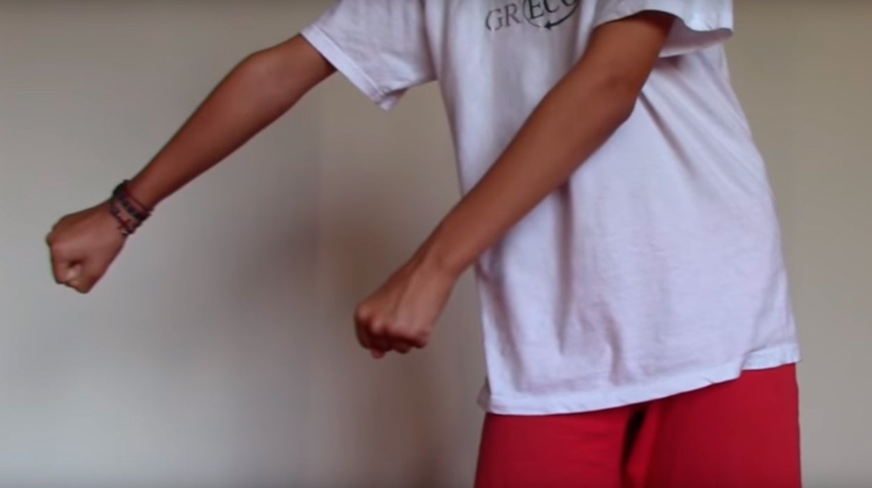 Un colegio británico prohíbe el Floss, el baile infantil de moda Un colegio británico prohíbe el Floss, el baile infantil de moda