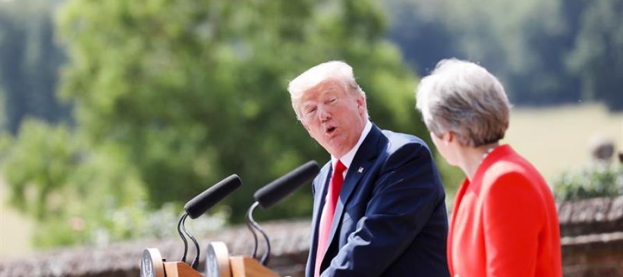 Donald Trump y Theresa May comparecen ante los medios Donald Trump y Theresa May comparecen ante los medios