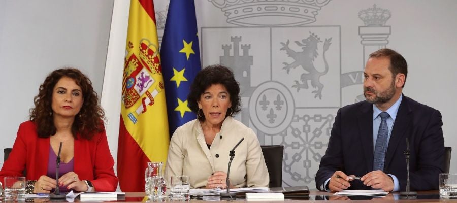 María Jesús Montero, Isabel Celaá y José Luis Ábalos María Jesús Montero, Isabel Celaá y José Luis Ábalos