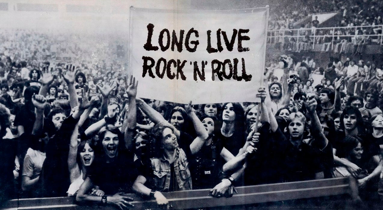 Oyentes: "Cuando escucho Jesucristo García de Extremoduro, me desaparecen las canas de los pelos de la nariz" Oyentes: "Cuando escucho Jesucristo García de Extremoduro, me desaparecen las canas de los pelos de la nariz"