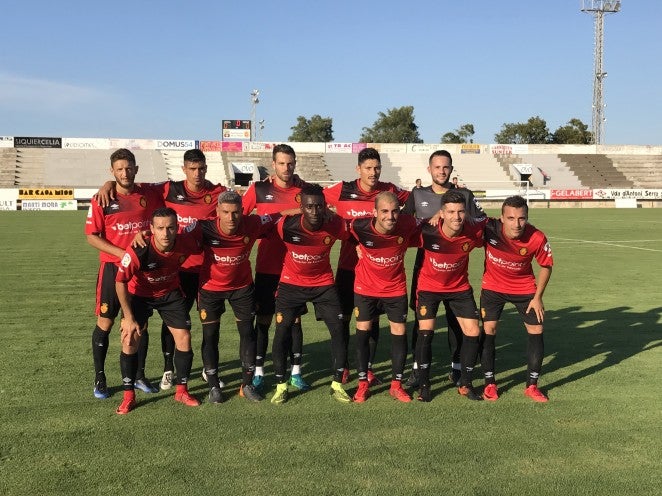 El Real Mallorca golea al Felanitx en su primer partido de pretemporada El Real Mallorca golea al Felanitx en su primer partido de pretemporada