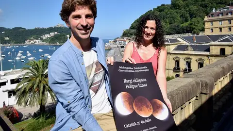 Eclipse Lunar en Urgull Eclipse Lunar en Urgull