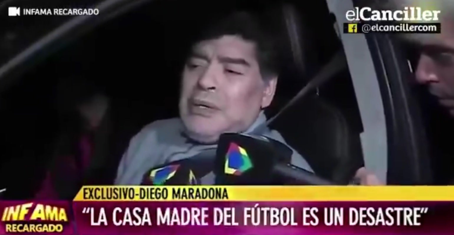 La última de Maradona: aparece al volante en evidente estado de embriaguez La última de Maradona: aparece al volante en evidente estado de embriaguez