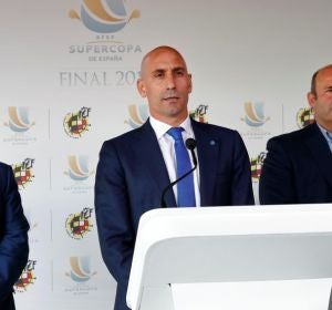 laSexta Deportes (24-07-18) Administración desleal y agresión: estos son los delitos por los que se investiga a Luis Rubiales laSexta Deportes (24-07-18) Administración desleal y agresión: estos son los delitos por los que se investiga a Luis Rubiales