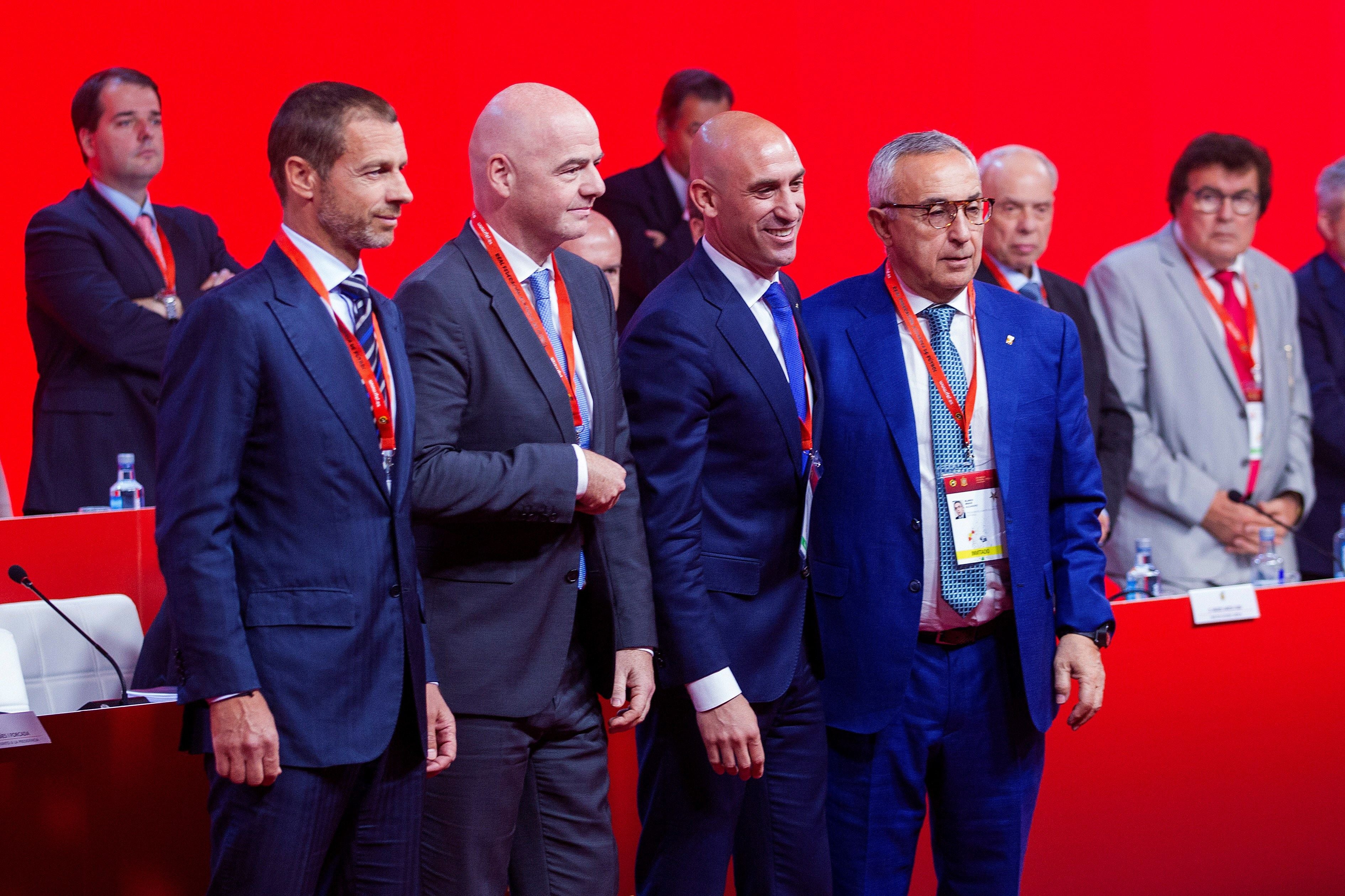Rubiales pide "respeto para quienes están pasando por una situación judicial" en su primera Asamblea General Rubiales pide "respeto para quienes están pasando por una situación judicial" en su primera Asamblea General