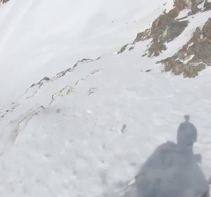 Andrzej Bargiel, primera persona que logra descender esquiando el mítico K2 Andrzej Bargiel, primera persona que logra descender esquiando el mítico K2