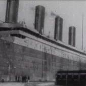James Cameron quiere comprar 5500 artefactos del 'Titanic' James Cameron quiere comprar 5500 artefactos del 'Titanic'