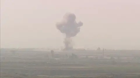 Más de 180 muertos en varios atentados en el suroeste Siria Más de 180 muertos en varios atentados en el suroeste Siria