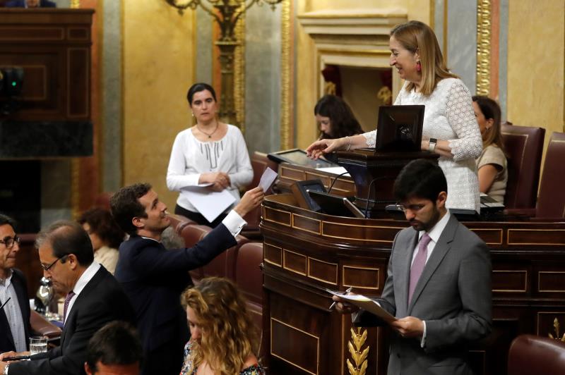 El Congreso rechaza en la primera votación el nombramiento de Rosa María Mateo para dirigir RTVE El Congreso rechaza en la primera votación el nombramiento de Rosa María Mateo para dirigir RTVE