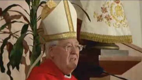 Reig Pla durante la misa de La 2