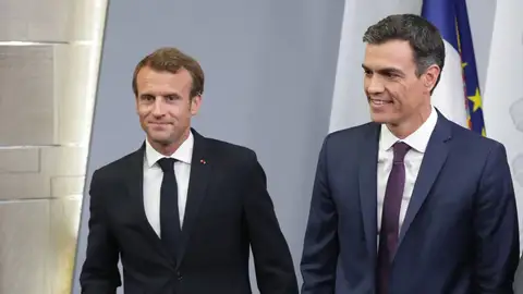 El presidente del Gobierno, Pedro Sánchez, junto a Macron El presidente del Gobierno, Pedro Sánchez, junto a Macron