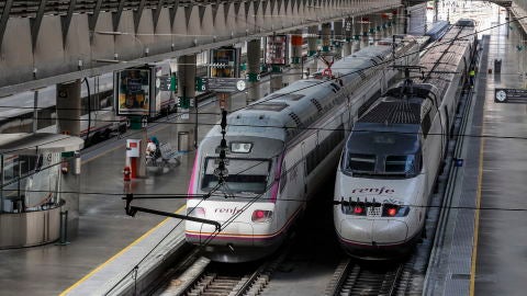 Trenes en la estaci&oacute;n del AVE de Santa Justa, en Sevilla.