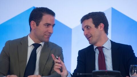 Teodoro Garc&iacute;a Egea junto a Pablo Casado