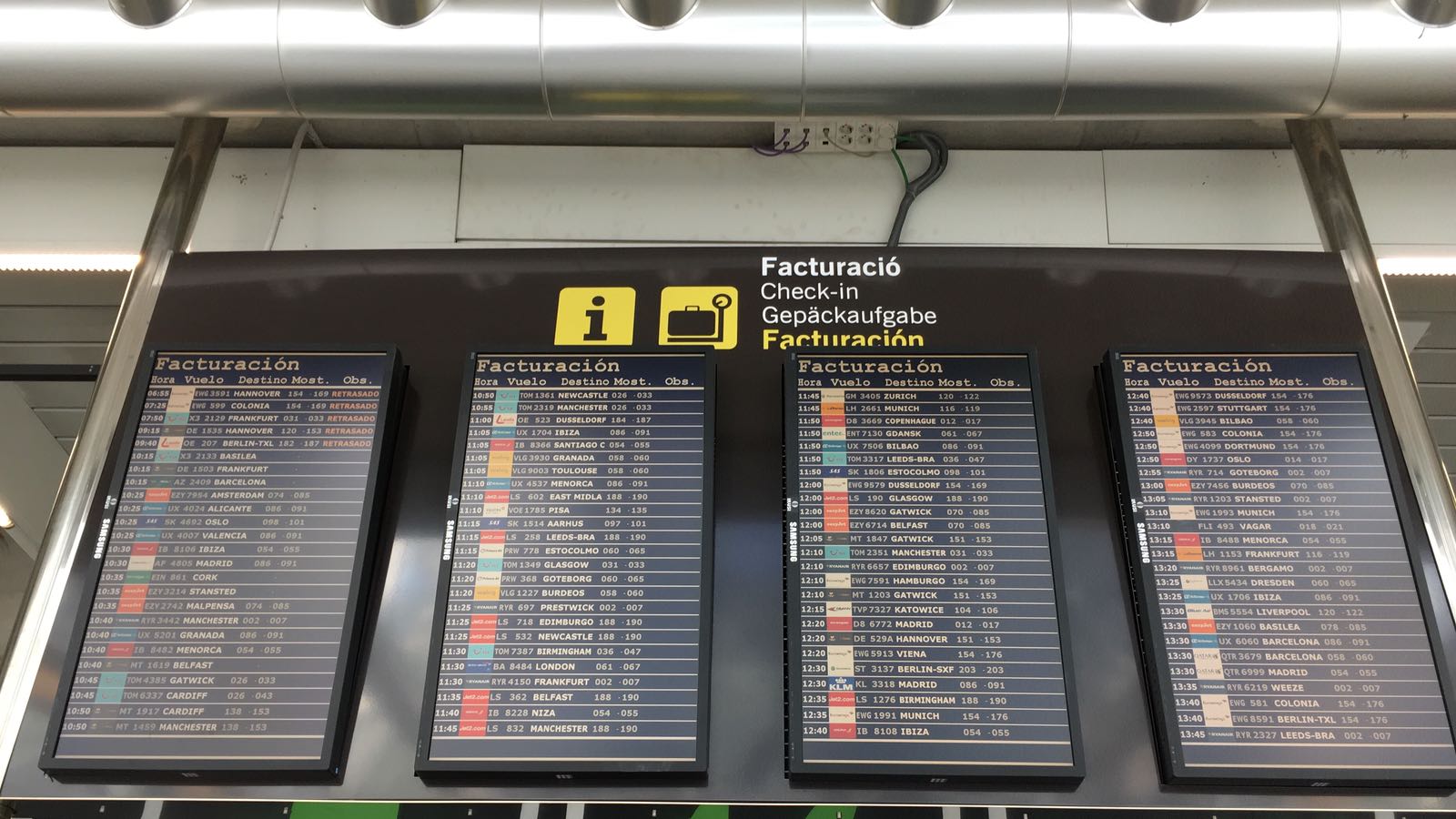 El tráfico de pasajeros en los aeropuertos de Baleares en el mes de noviembre se acercó al de 2019 El tráfico de pasajeros en los aeropuertos de Baleares en el mes de noviembre se acercó al de 2019