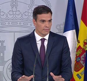Pedro Sánchez durante su intervención. Pedro Sánchez durante su intervención.