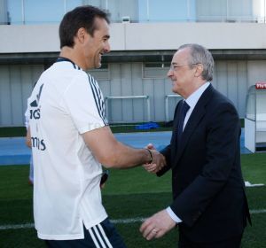 Lopetegui saluda a Florentino Pérez Lopetegui saluda a Florentino Pérez
