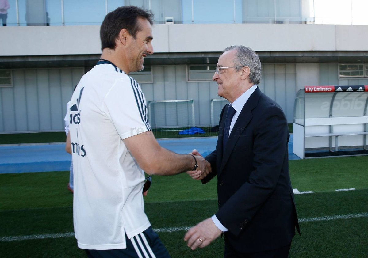 Florentino Pérez visita a la primera plantilla del Real Madrid en Valdebebas Florentino Pérez visita a la primera plantilla del Real Madrid en Valdebebas
