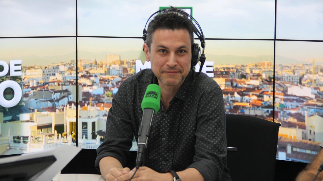 Rodrigo Cortés: "Le escribí una carta a Uma Thurman en la que le hablaba de mi relación con ella como espectador" Rodrigo Cortés: "Le escribí una carta a Uma Thurman en la que le hablaba de mi relación con ella como espectador"