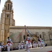 Danzantes de Ampudia. (Palencia)