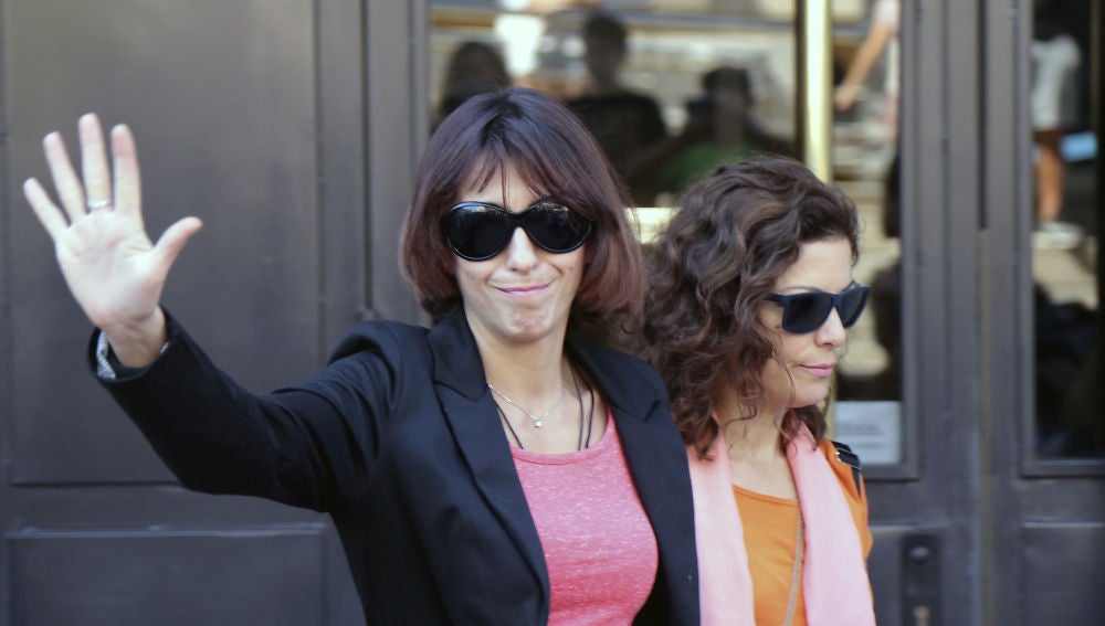 Juana Rivas a la salida del Juzgado