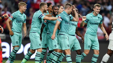 El Arsenal celebra un gol