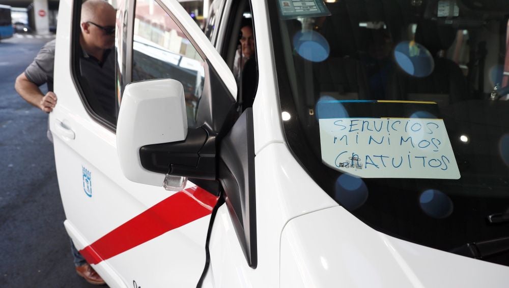Los taxistas de Madrid han decidido parar para apoyar las movilizaciones de sus compañeros de Barcelona