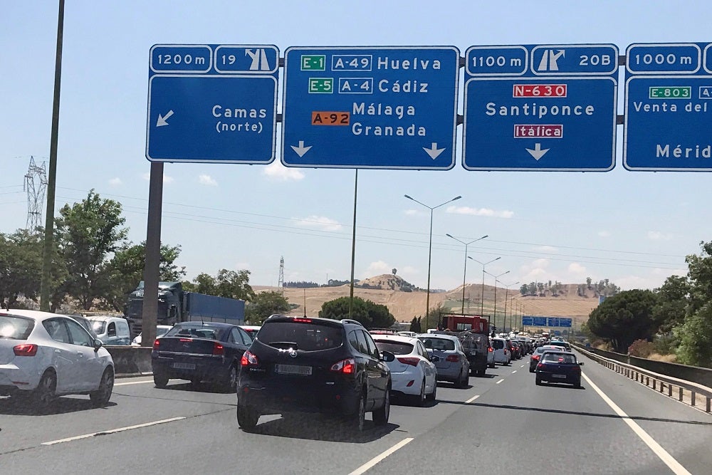 El Centro 112 Extremadura atiende 70 accidentes de tráfico durante la operación especial ‘Puente 1 de mayo’ El Centro 112 Extremadura atiende 70 accidentes de tráfico durante la operación especial ‘Puente 1 de mayo’