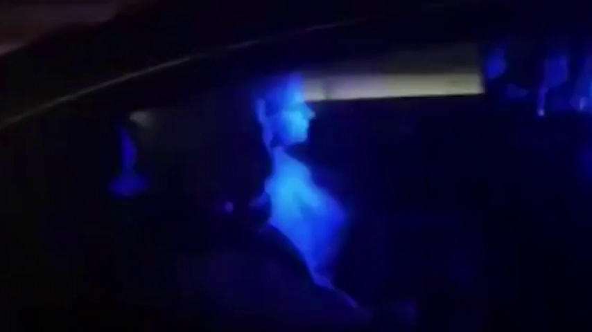 Un grupo de independentistas increpan al juez Llarena a la salida de un restaurante en Mont-ras (Gerona) Un grupo de independentistas increpan al juez Llarena a la salida de un restaurante en Mont-ras (Gerona)