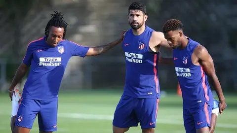 Thomas Lemar entrenando con el Atlético Thomas Lemar entrenando con el Atlético