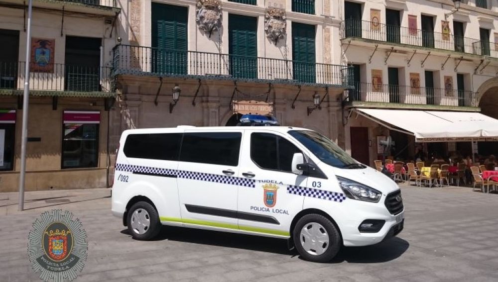 Coche de la Policía Local de Tudela
