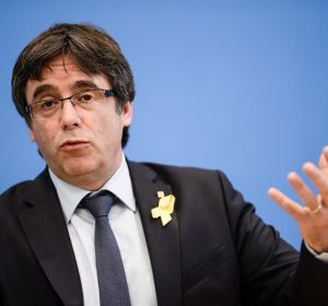 Carles Puigdemont Carles Puigdemont