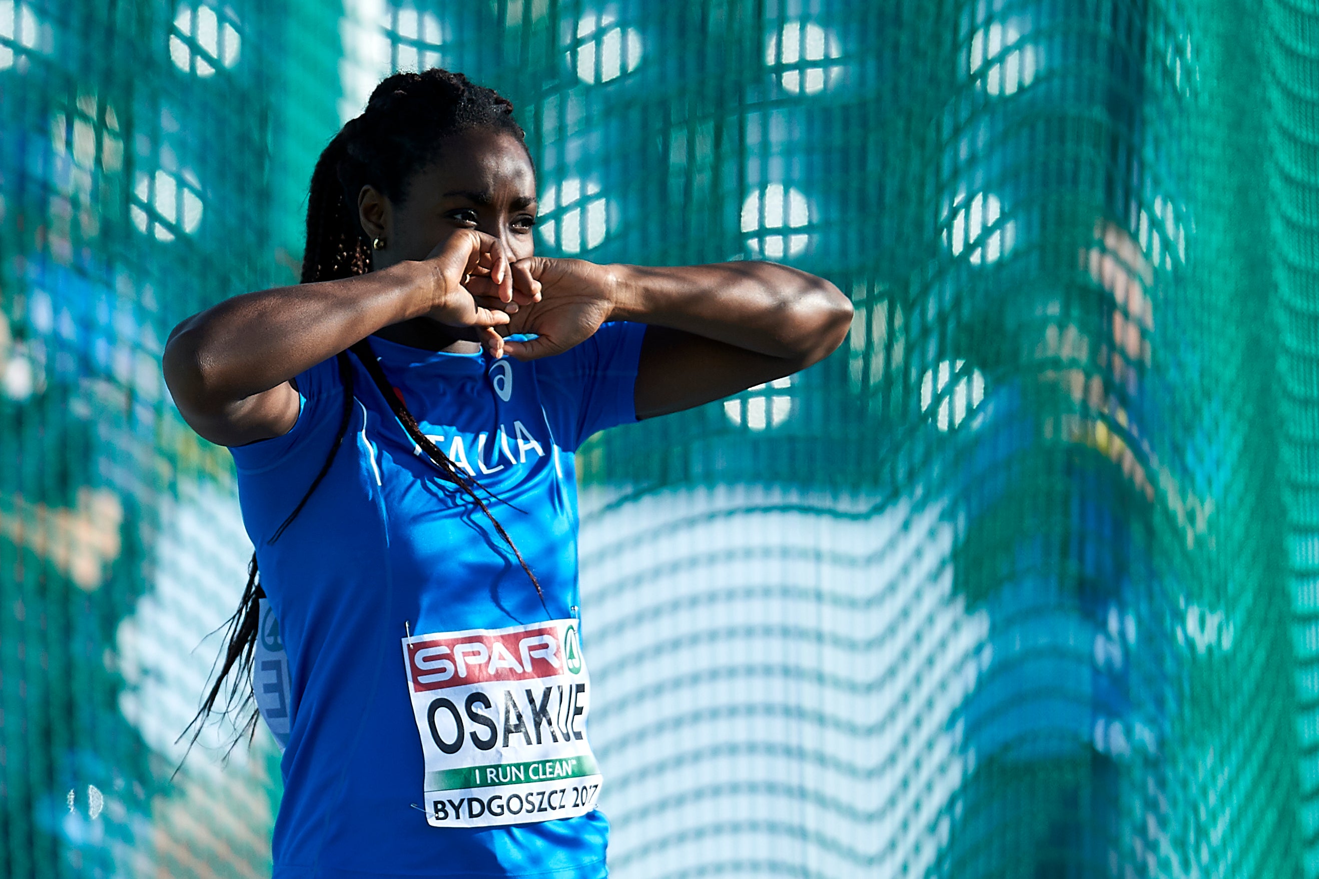 Presunto ataque racista a una atleta de origen africano en Turín: Daisy Osakue asegura que fue agredida por unos "cobardes" Presunto ataque racista a una atleta de origen africano en Turín: Daisy Osakue asegura que fue agredida por unos "cobardes"