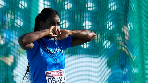 Osakue en una competici&oacute;n de atletismo