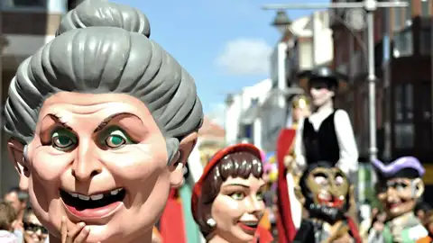 Cabezudos Fiestas de San Antolín Palencia