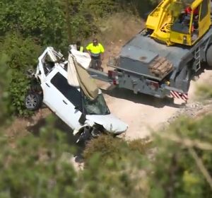 Rescatan el cadáver de una mujer dentro de un coche en un embalse de Cuenca Rescatan el cadáver de una mujer dentro de un coche en un embalse de Cuenca