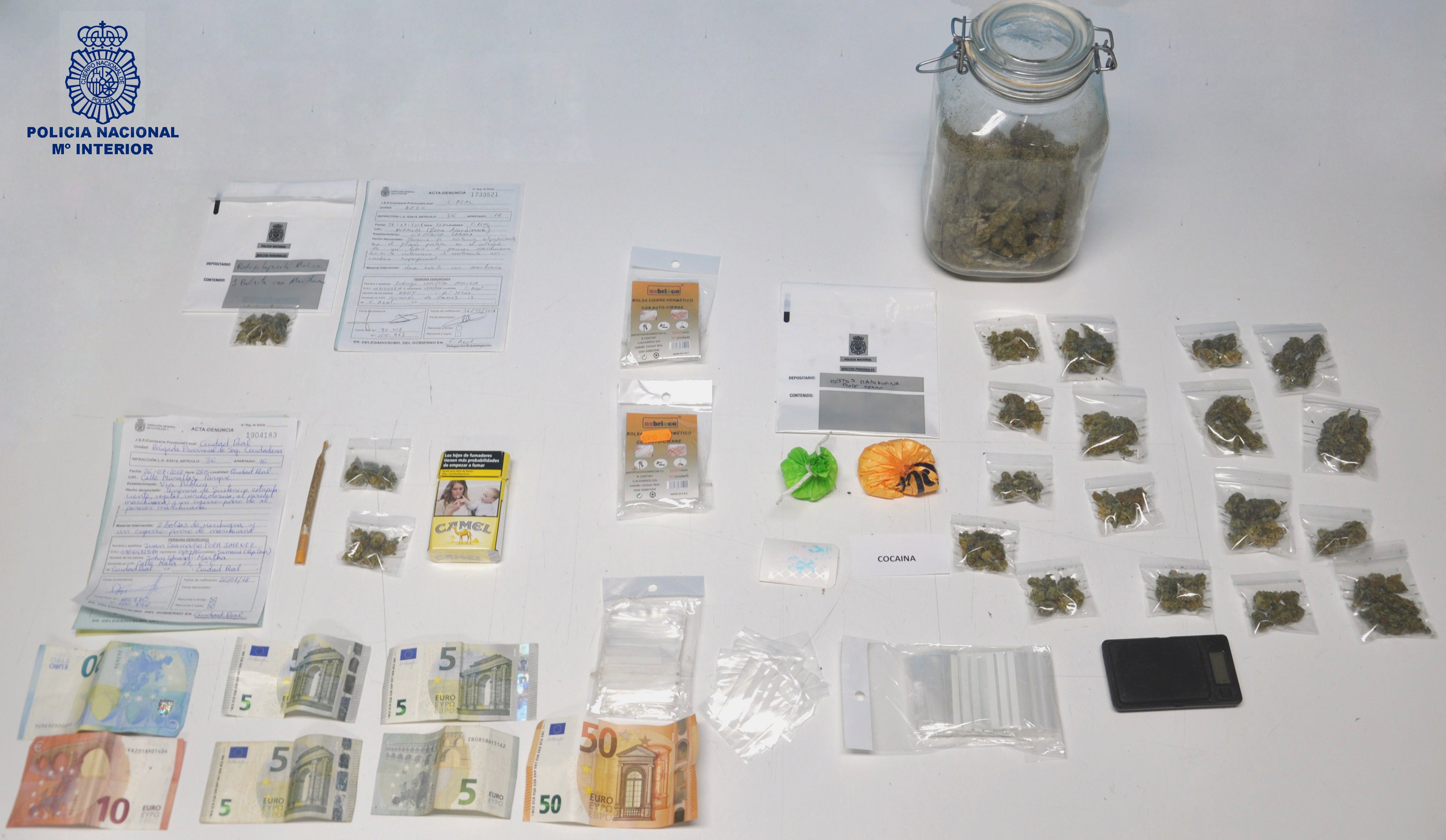 Un detenido tras desmantelar un importante punto de venta de droga en Ciudad Real Un detenido tras desmantelar un importante punto de venta de droga en Ciudad Real