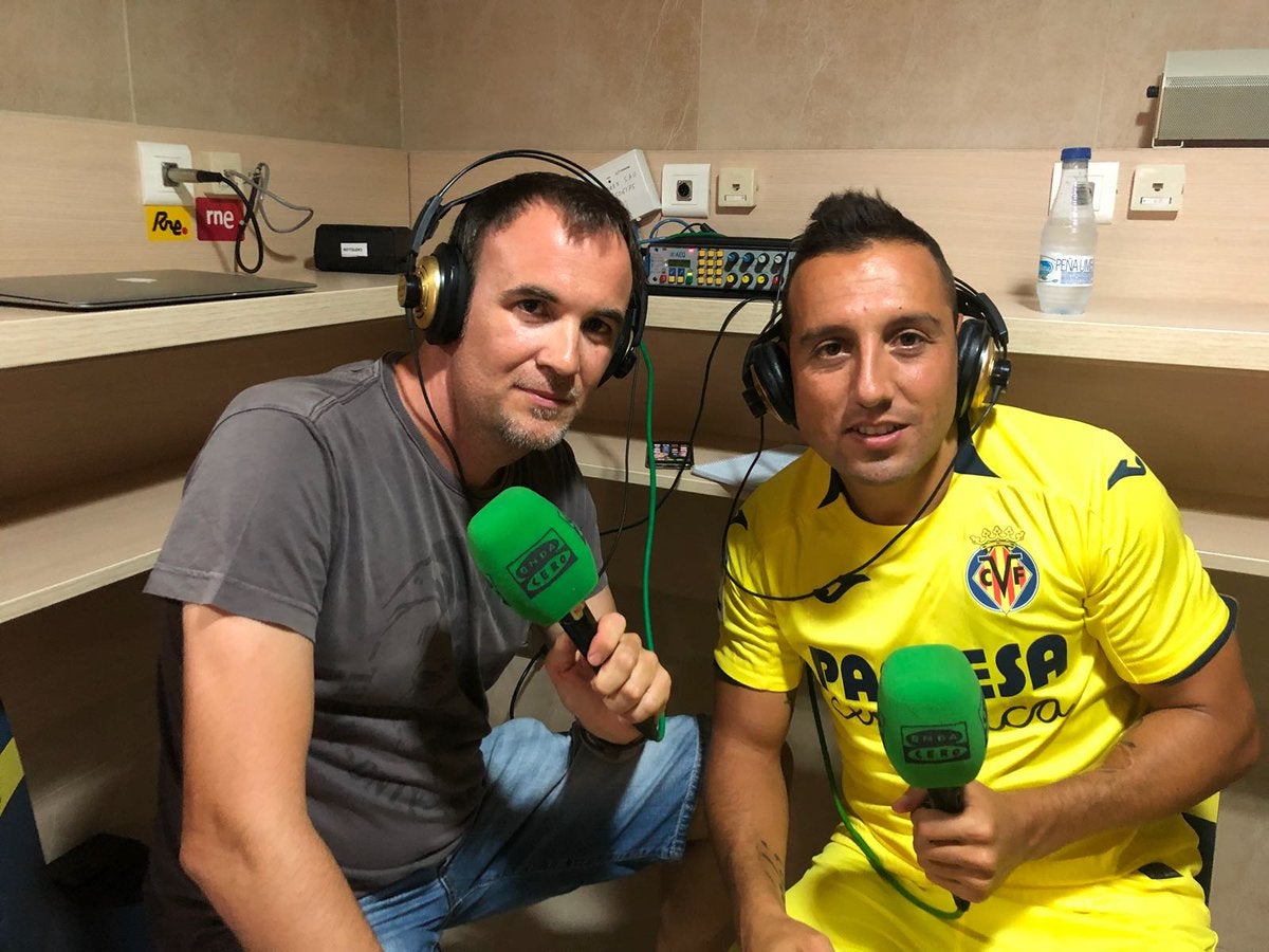 Santi Cazorla: "Es uno de los mejores días de mi vida" Santi Cazorla: "Es uno de los mejores días de mi vida"
