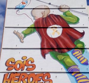 'Sois héroes': el esperanzador mural que ven los niños con cáncer desde su ventana en un hospital de Valencia 'Sois héroes': el esperanzador mural que ven los niños con cáncer desde su ventana en un hospital de Valencia